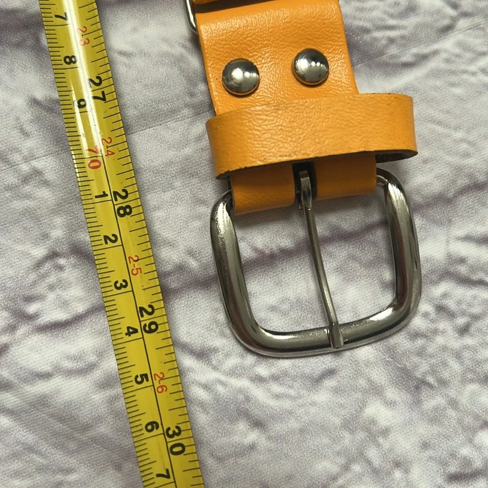 Gold adjustable baseball/softball belt